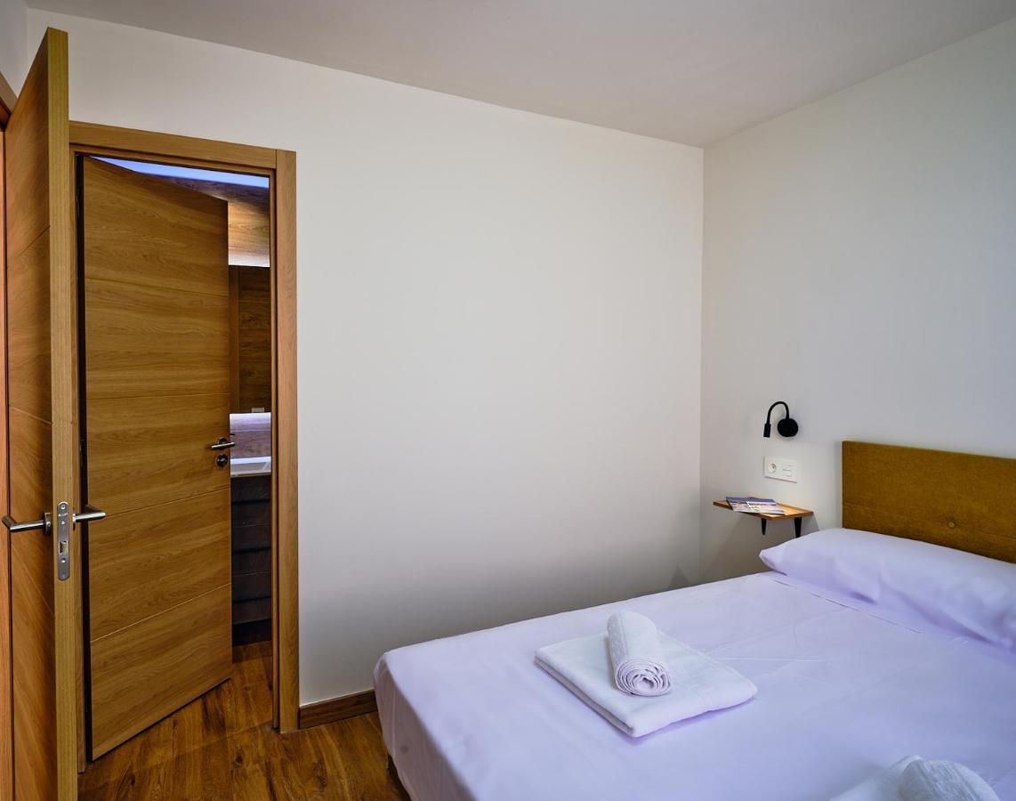 Leo Home- Bright & Centric 3 Bedrooms Apartment With Private Parking Included Málaga Exteriör bild